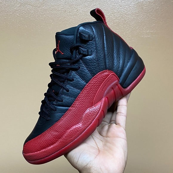 2025 Air Jordan 12 Retro “Flu Game” Size 7 - Picture 15 of 17